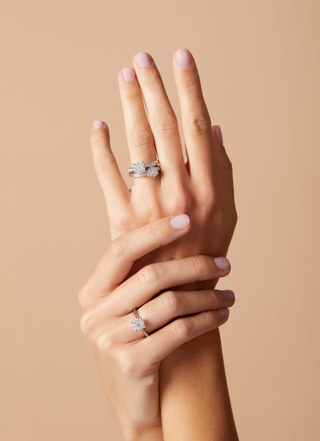 White gold ring, 0.57 ct diamond, Enchanted