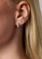 Witgouden oorsieraden, 0.08 ct diamant, Joy