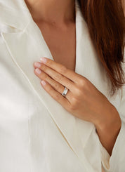 White gold ring, 0.26 ct diamond, wedding