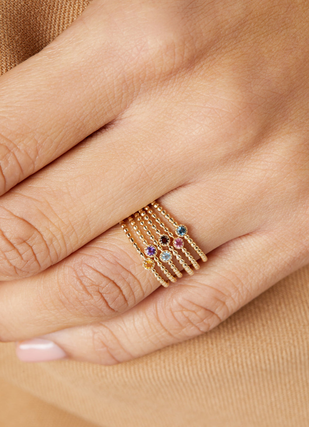 Yellow gold ring, 0.04 ct smoky quartz, joy