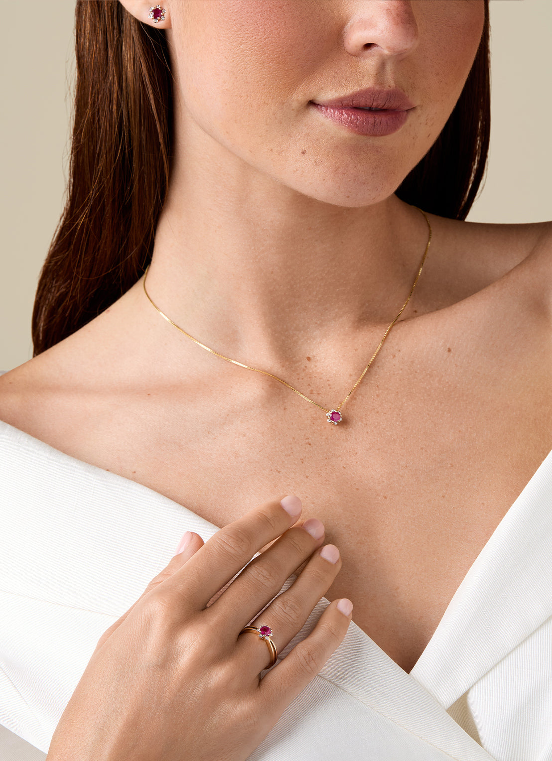 Yellow gold ring, 0.44 ct ruby, Empress