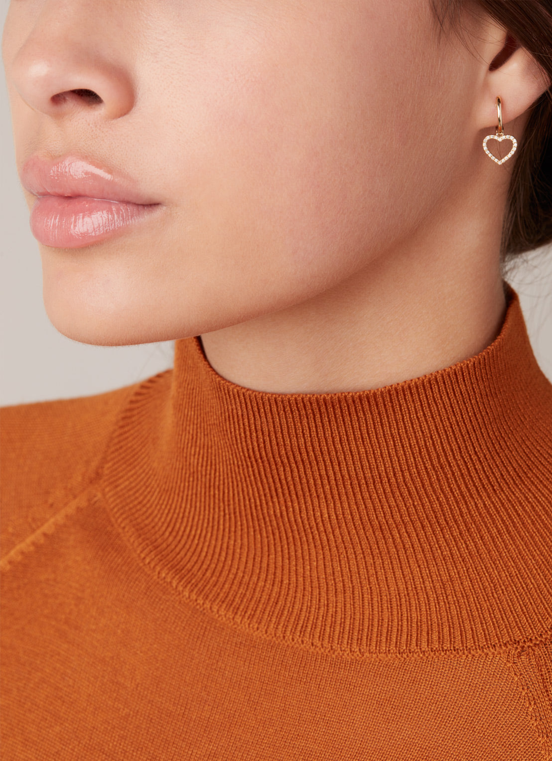 Yellow gold earrings, 0.13 ct diamond, Dreamer