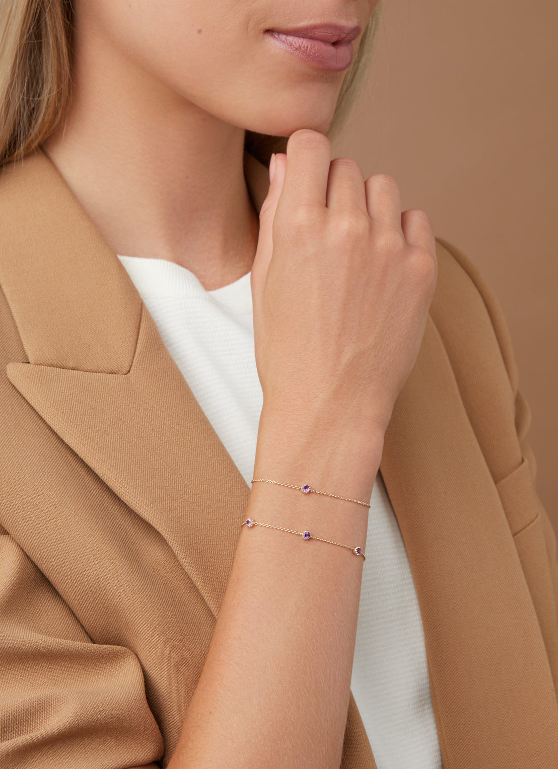 Geelgouden armband, 0.11 ct paarse amethist, Joy