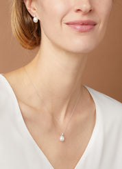 White gold pendant with Collier Rivièra
