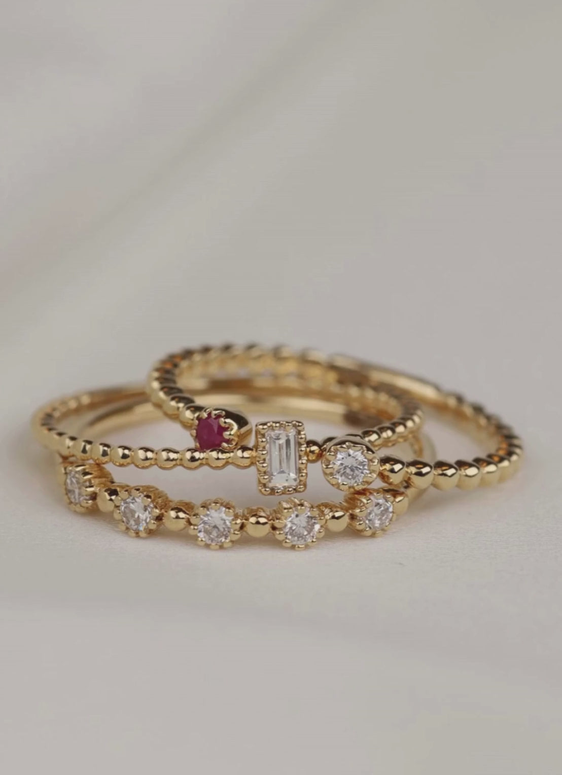 Geelgouden ring, 0.05 ct diamant, Joy