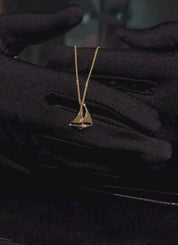 Yellow gold pendant Sailboat, Dutch icons